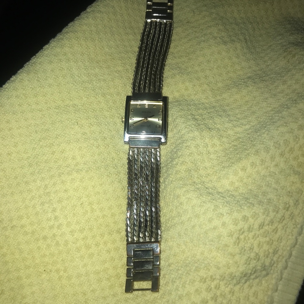 A Geneva Platinum Gold Toned Watch